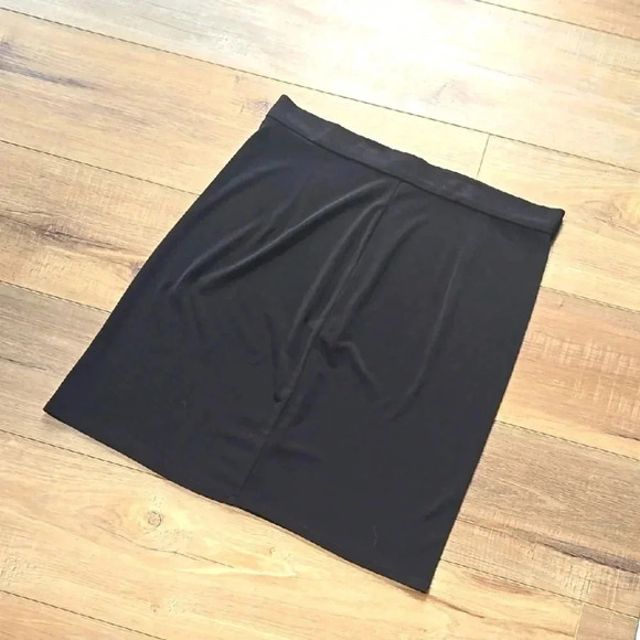 Black office casual wear Women's Skirt medium length - Picture 1 of 4